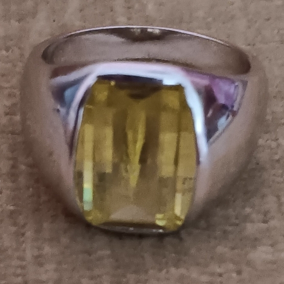 925 Silver Light Yellow Crystal Ring - Picture 11 of 11